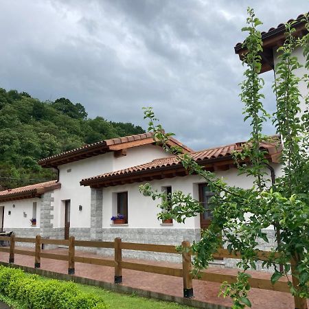 Apartamentos La Presa El Molin Onís Εξωτερικό φωτογραφία